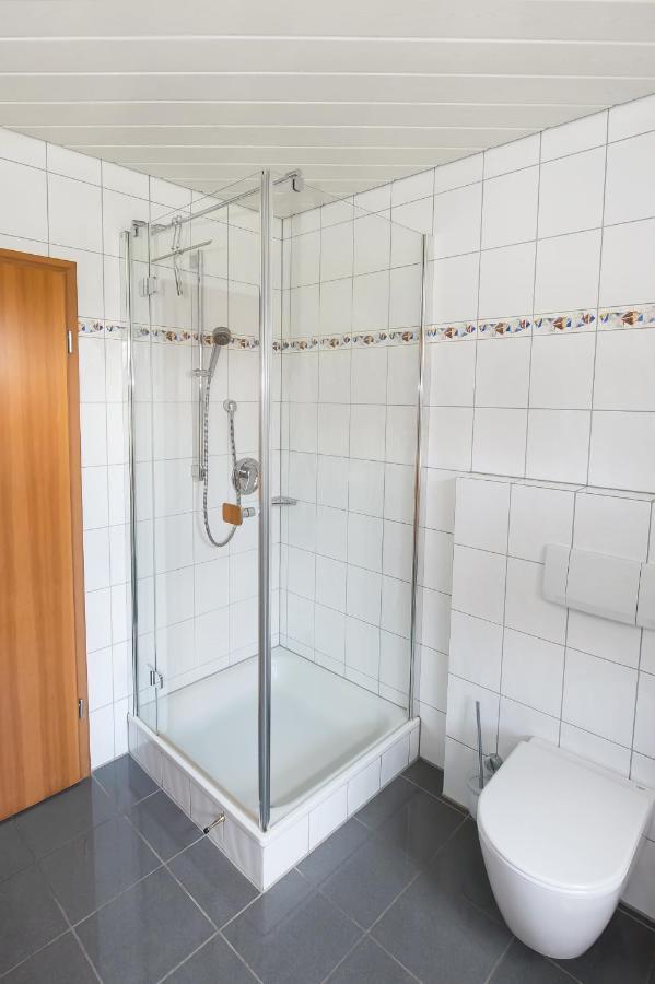 Iris-Ferien Mit Hund Appartement Walsdorf  Buitenkant foto